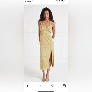 NWOT Elegant Yellow Sleeveless Dress